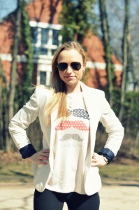 Zara-Blazer und Tshirt