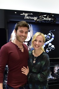 THOMAS SABO feiert mit RTL-Stars glanzvolle Eröffnung des Shops in der Kölner Ehrenstraße